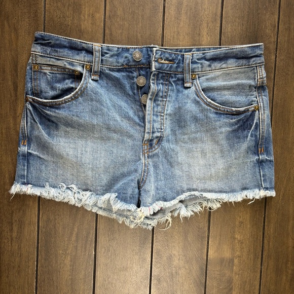 Free People Rock Denim Uptown Cutoff Short in Medium Wash Button Fly Size 27 - Picture 2 of 6